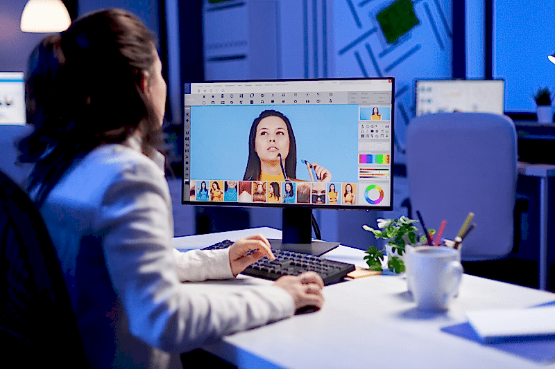 ADOBE İLLUSTRATOR KURSU